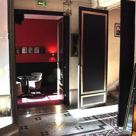 Alba Opera Отель 3*